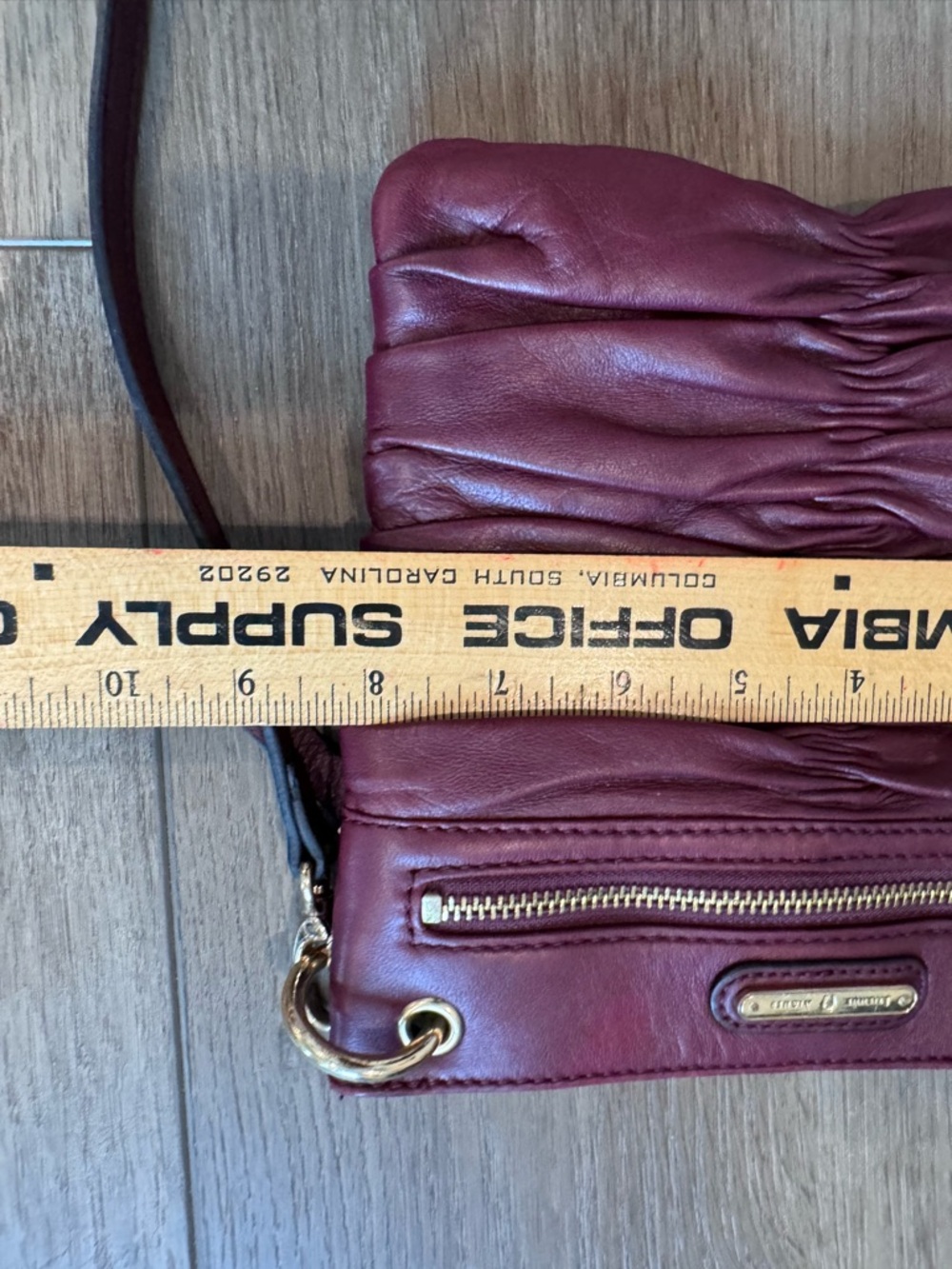 Etienne Aigner Burgundy Ruched Leather Crossbody with Gold Hardware - Picture 12 of 12
